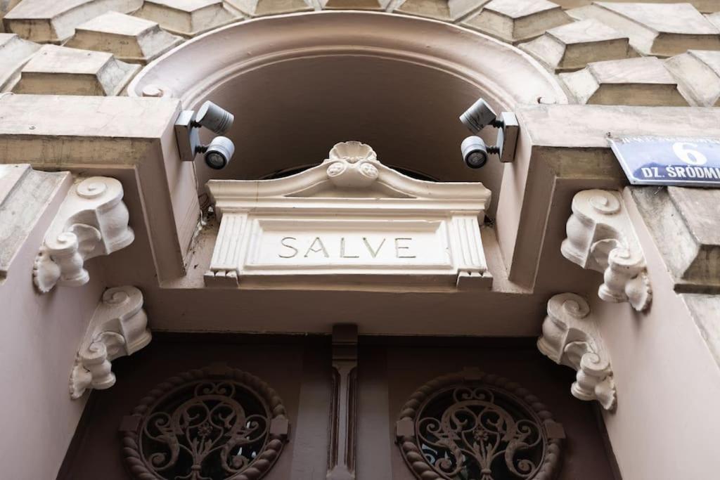 크라쿠프 Salve Station 아파트 호텔 외부 사진